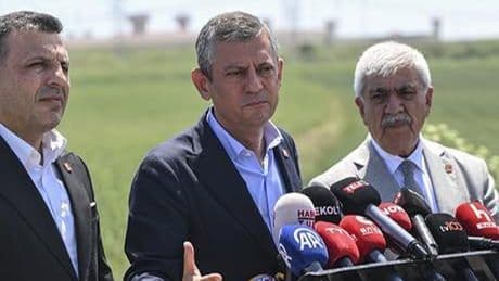 Özgür Özel Ekrem İmamoğlu'nu Silivri'de ziyaret etti