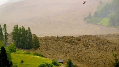 Army searches for man after huge chunk of glacier crushes picturesque Swiss Alpine village