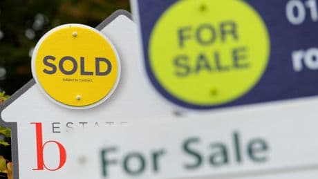Average five-year mortgage falls below 5% for first time since May 2023