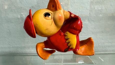 Tariff troubles: A rubber duck museum is migrating to Canada to stay afloat