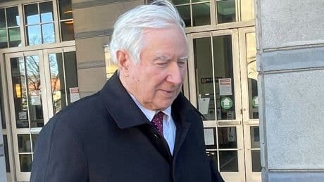 Father-and-son fraudsters behind $100M New Jersey deli stock scam sent to prison