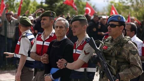 Tutuklu eski orgeneral Akın Öztürk: 'Hulusi Akar ve Yaşar Güler, 9 yıldır mahkemeye gelip gerçekleri açıklamanızı bekliyorum'