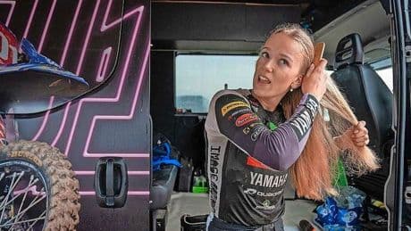 Motorcross-sensatie Lotte van Drunen kent ook na zware blessure geen angst: ’Als je bang bent, ga je niet hard genoeg’
