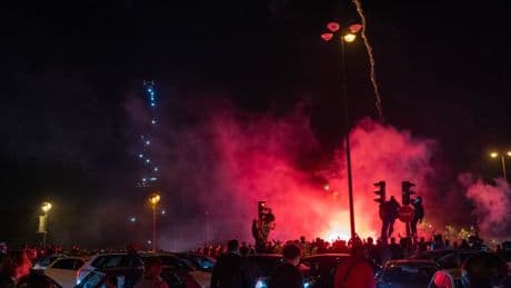 Piétons percutés à Paris après PSG-Arsenal: le chauffeur VTC mis en examen porte plainte contre X