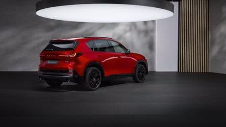 Mazda presenta la tercera generación del CX-5, su modelo SUV superventas: aspecto más deportivo, mayor confort y un precio desde 35.000 euros