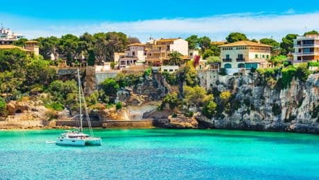 Los lugares preferidos de los Reyes, calas paradisíacas y pueblos con encanto: Mallorca tiene mucho por descubrir