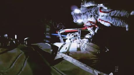 China protegerá su estación espacial con una "cúpula de hierro": robots capaces de interceptar cualquier objeto cercano