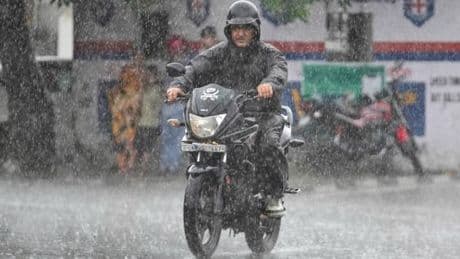 En Inde, 34 morts dans des inondations au Cachemire