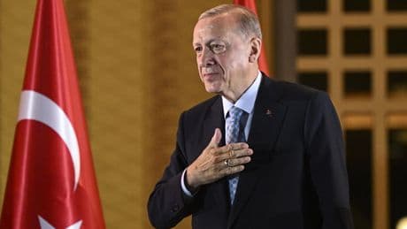 Cumhurbaşkanı Erdoğan'dan Galatasaray'a tebrik