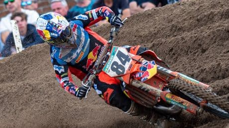 Meerdere valpartijen bij rentree Herlings in MXGP, achtste plek in Vlaanderen