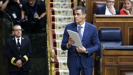 En Espagne, Pedro Sanchez fragilisé par des accusations de corruption au sein de son parti