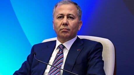 Son dakika... Rusya’da Interpol kırmızı bültenle, Gürcistan’da yeşil bültenle aranan 2 şahıs yakalandı