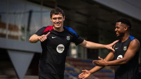 Christensen recorta sus vacaciones y ya entrena en la Ciutat Esportiva