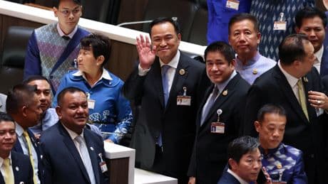 Pro-business, «roi du cannabis», mélomane... Anutin Charnvirakul, nouveau premier ministre de Thaïlande