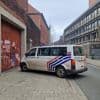 Gedetineerde haalt agressief uit nadat hij betrapt wordt met verdachte pakjes: drie gevangenismedewerkers gewond