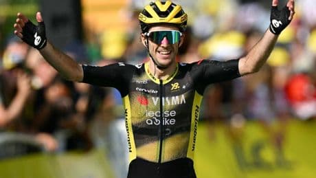 Le Mont Dore è di Yates, ma la maglia gialla è di Healy