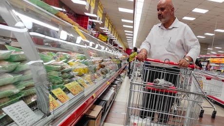 Zincir marketlerde satılan ünlü salam markasında domuz eti çıktı: Acil olarak toplatılıyor