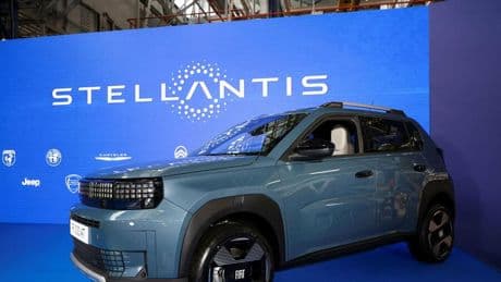 Autoindustrie: Stellantis stoppt wohl Pläne zum teilautonomen Fahren
