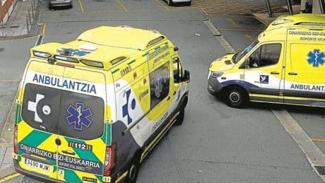 Muere un transportista tras ser golpeado por una máquina en una empresa de Muxika