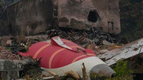 Expert details Air India pilot's chillingly simple mistake which 'led to horror crash'