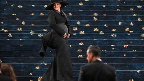 Warum Rihannas Schwangerschaft ein performativer Akt ist