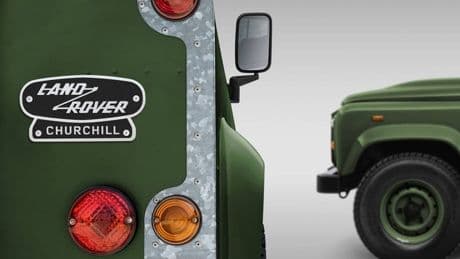 Sólo 10 oportunidades de conseguir un Classic Defender V8 Churchill Edition