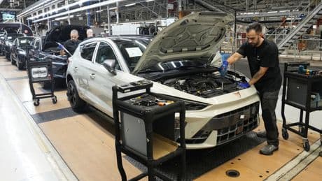 Seat hunde un 90% su beneficio por los aranceles y la fuerte competencia