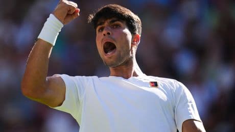 When is Carlos Alcaraz playing Oliver Tarvet at Wimbledon?