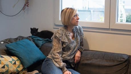 Virginie, atteinte d’un Covid long : « Dépendre des autres à mon âge, c’est difficile »