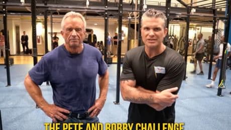 Fitness-Challenge mit Pete Hegseth: US-Gesundheitsminister Kennedy macht Klimmzüge für die Volksgesundheit