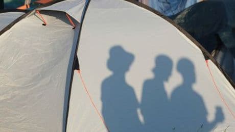 Camping-Ausrüstung für Festivals: Mit diesen Extras rockt der Sommer