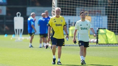 FENERBAHÇE TRANSFER HABERİ - Mourinho 2 ismin biletini kesti! Süper Lig ekipleri devrede