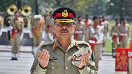 Pakistani troops kill 14 militants in raid in northwest region near Afghanistan