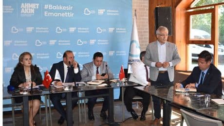 Büyükşehir’den muhtarlarla yakın temas