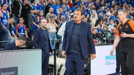Ergin Ataman sahayı terk etti!