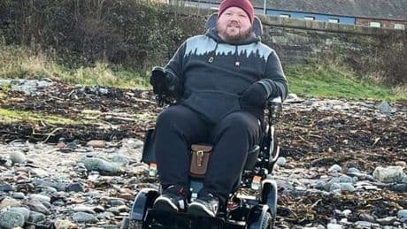 Disabled Scot 'trapped' in flat as he cannot get his wheelchair out of main door