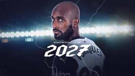 Dimitri Foulquier renueva con el Valencia hasta 2027