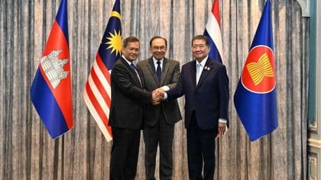 Tailandia y Camboya acuerdan un alto el fuego tras cinco días de combates