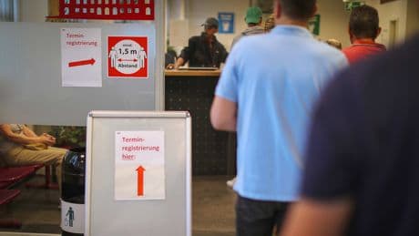 Nur einen Tag nach Änderungen - Es hagelt schon Kritik an neuen Perso-Gebühren
