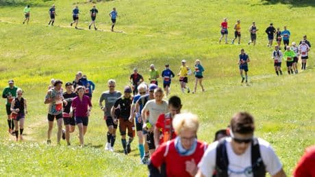 Breitensport: Tausende Laufbegeisterte auf Thüringer Rennsteig