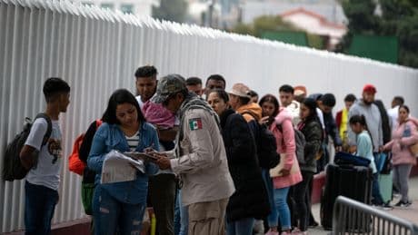 Texas Is Catching Up To California In Number Of Unauthorized Immigrants, Pew Data Shows