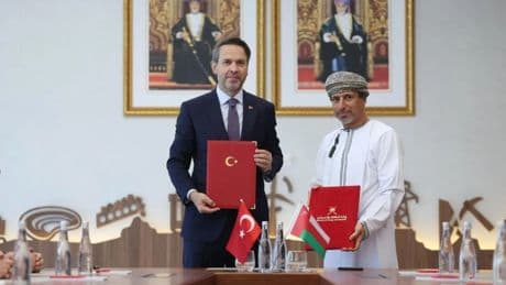Bayraktar: Enerji alanında Umman ile somut projeler yolda