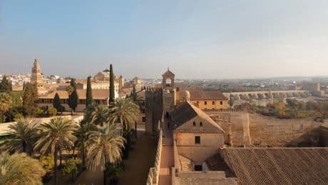Un incendie en cours à la mosquée-cathédrale de Cordoue dans le sud de l'Espagne