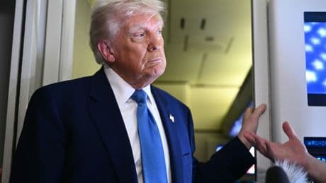 Appel Trump-Poutine: nouvelle tentative pour «mettre fin au bain de sang» en Ukraine