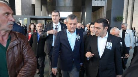 CHP Genel Başkanı Özgür Özel'e saldıran zanlı hakkında yeni karar!