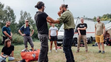 Kollapscamp: Das Ende der Welt proben