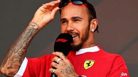 Lewis Hamilton told to break habit of entire F1 career to address key 'disadvantage'