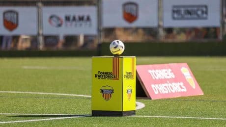 El Històrics, las pretemporadas y una tarde de verano: la receta imperecedera del fútbol catalán