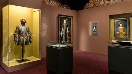 A Toulouse, la Fondation Bemberg expose des bijoux symboliques et politiques