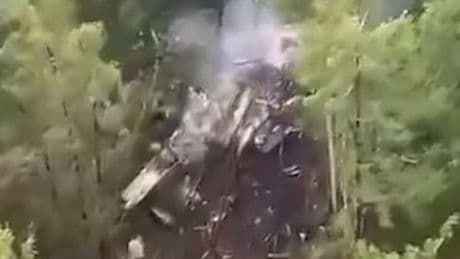 Passagierflugzeug in Russland abgestürzt - Video zeigt Absturz-Stelle